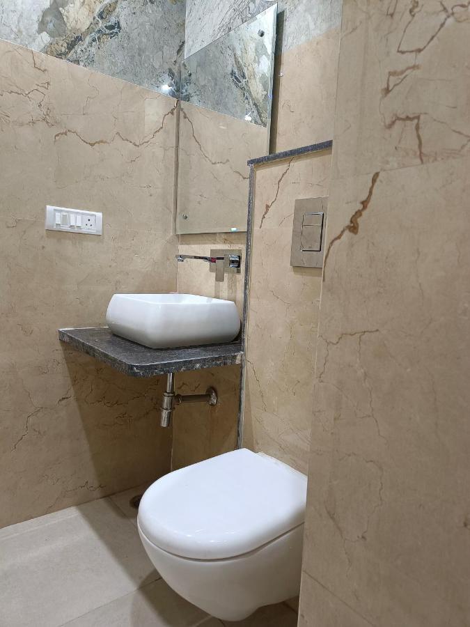 Hotel Batra Home Nizamuddin Neu-Delhi Exterior foto