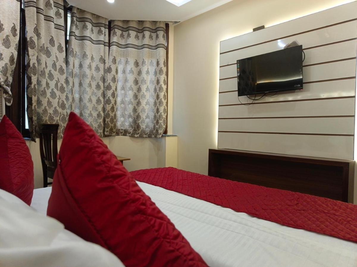 Hotel Batra Home Nizamuddin Neu-Delhi Exterior foto