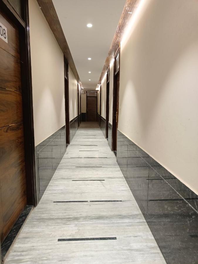 Hotel Batra Home Nizamuddin Neu-Delhi Exterior foto