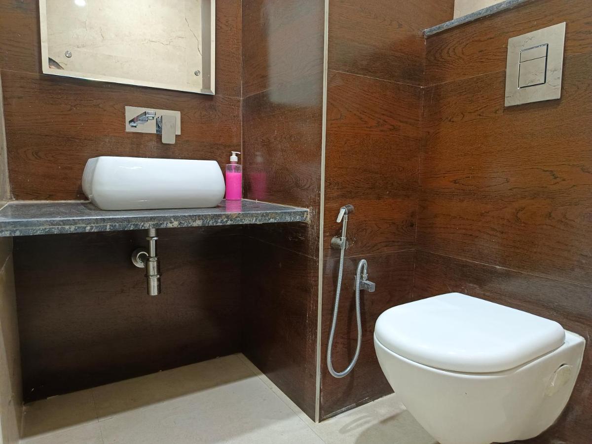 Hotel Batra Home Nizamuddin Neu-Delhi Exterior foto