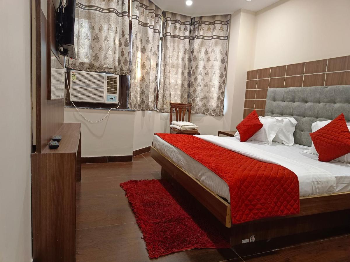 Hotel Batra Home Nizamuddin Neu-Delhi Exterior foto