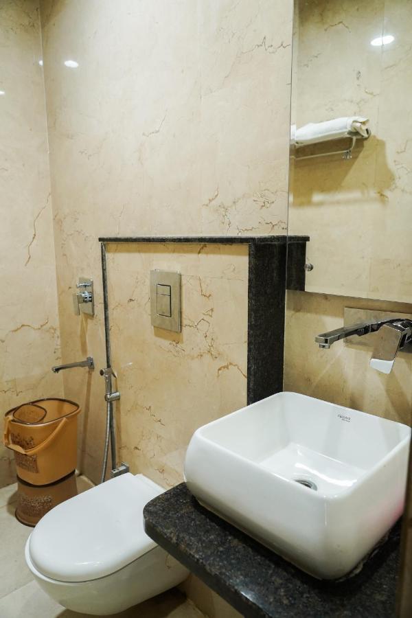 Hotel Batra Home Nizamuddin Neu-Delhi Exterior foto