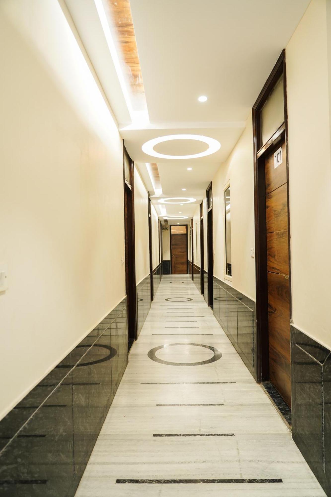 Hotel Batra Home Nizamuddin Neu-Delhi Exterior foto