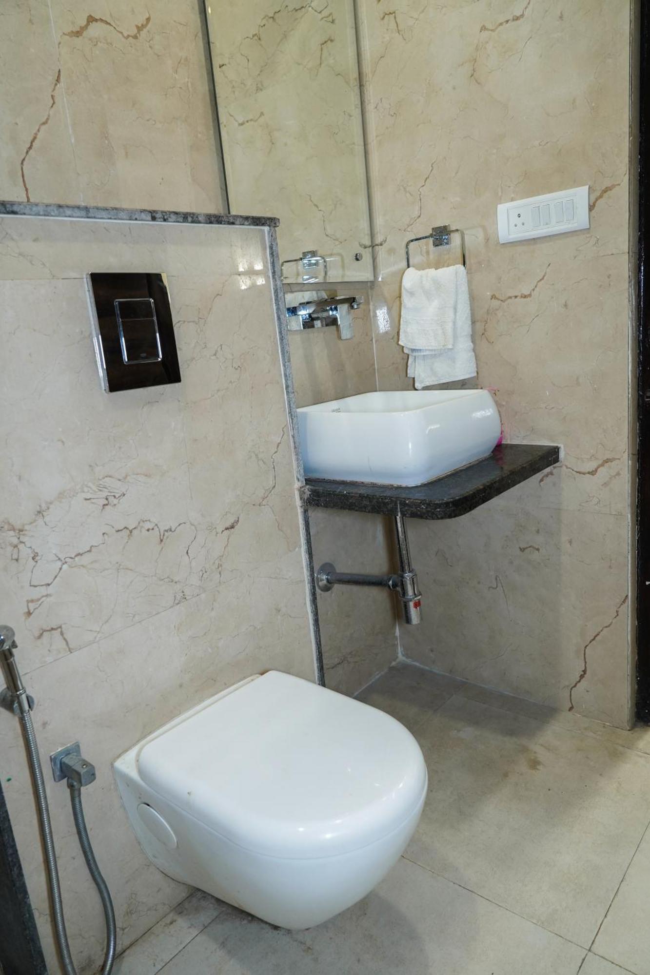 Hotel Batra Home Nizamuddin Neu-Delhi Exterior foto