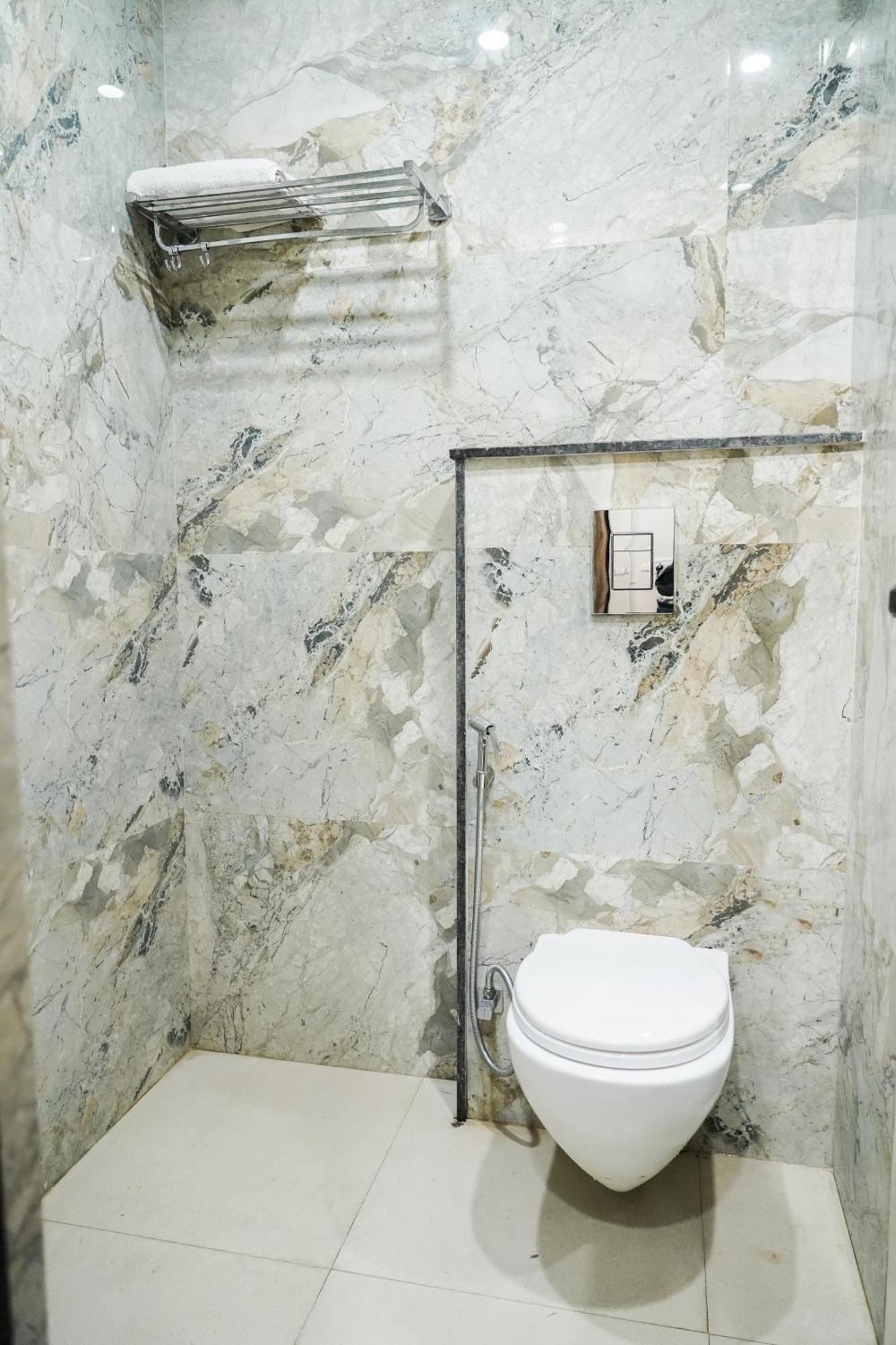 Hotel Batra Home Nizamuddin Neu-Delhi Exterior foto
